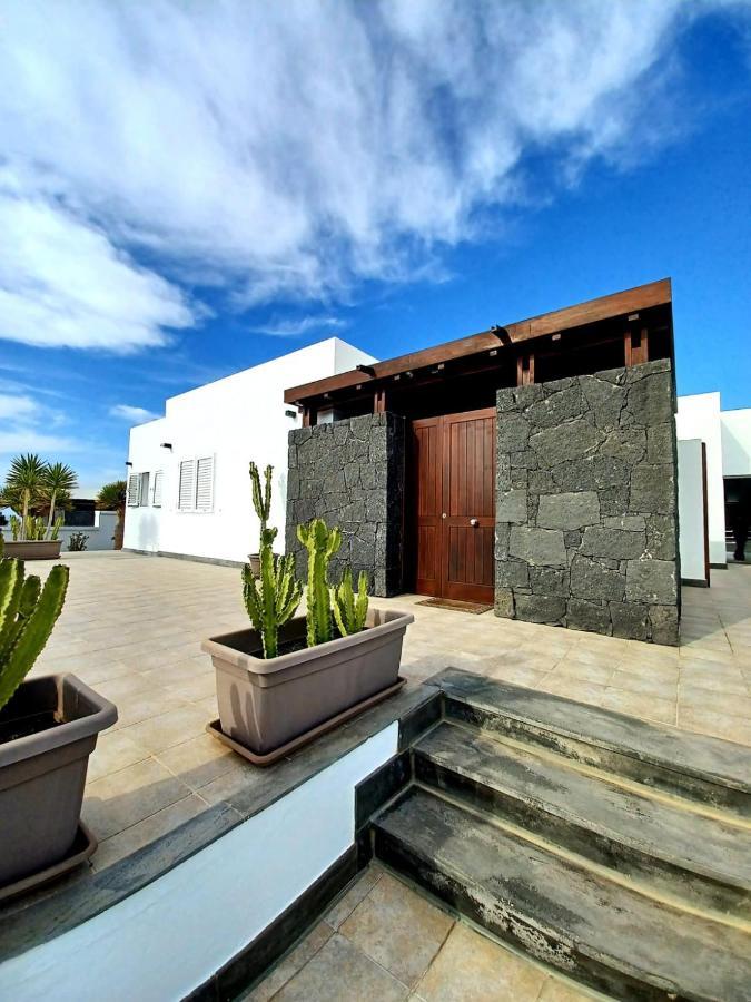 Villa Lanzarote Пуэрто-Калеро Экстерьер фото